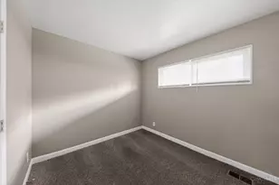 8779 Daly Rd, Springfield Township, OH 45231 - Photo 13