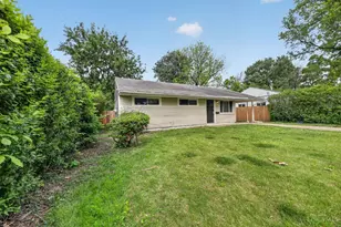 8779 Daly Rd, Springfield Township, OH 45231 - Photo 7