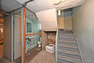 1845 Hanfield Street, Cincinnati, OH 45223 - Photo 49