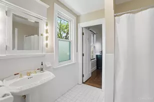 3966 Rose Hill Ave, Cincinnati, OH 45229 - Photo 49