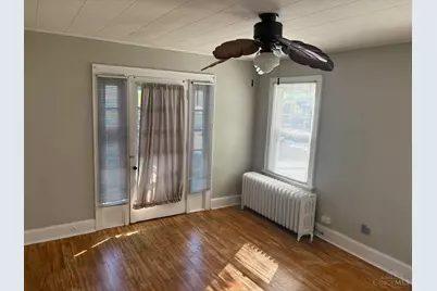 4237 Vine Street #2, Cincinnati, OH 45217 - Photo 3