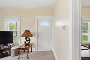 1382 W Galbraith Rd, Cincinnati, OH 45231 - Photo 5