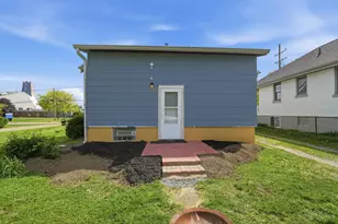 1382 W Galbraith Rd, Cincinnati, OH 45231 - Photo 27