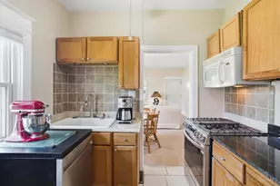 1382 W Galbraith Rd, Cincinnati, OH 45231 - Photo 11