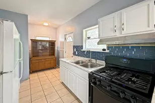 1730 Esmonde St, Cincinnati, OH 45214 - Photo 7