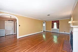 190 Mt Pleasant Ave, Wyoming, OH 45215 - Photo 7
