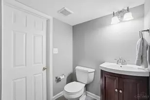 55 Mt Pleasant Ave, Wyoming, OH 45215 - Photo 27