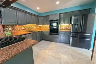 4181 Locust Ridge Dr, Miami Township, OH 45002 - Photo 7