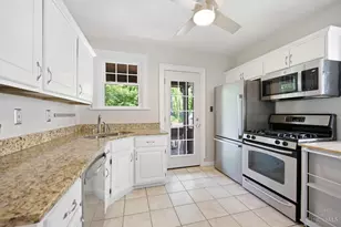 3640 Saybrook Ave, Cincinnati, OH 45208 - Photo 9