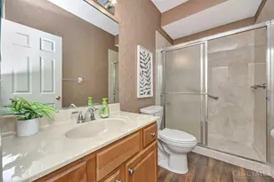 7991 Pinnacle Point Dr, West Chester, OH 45069 - Photo 25
