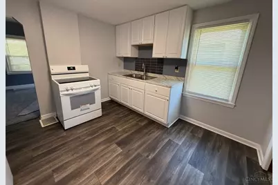 1026 Fairview Avenue, Hamilton, OH 45015 - Photo 7