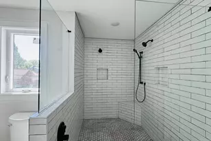 6826 Bantry Ave, Cincinnati, OH 45213 - Photo 3