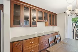 9338 Hunters Creek Dr, Blue Ash, OH 45242 - Photo 13