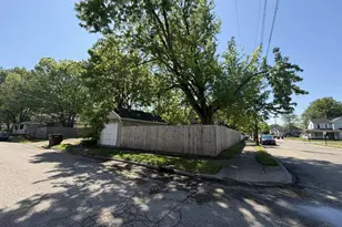 2001 Woodlawn Ave, Middletown, OH 45044 - Photo 29