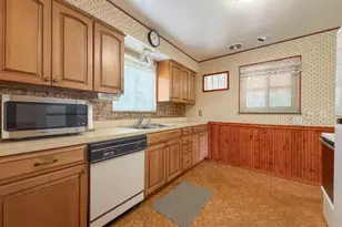5982 Willow Oak Ln, Green Township, OH 45239 - Photo 5