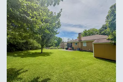 5982 Willow Oak Lane, Green Township, OH 45239 - Photo 17