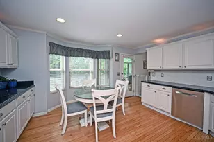 6085 Chamblee Dr, Miami Township, OH 45140 - Photo 15