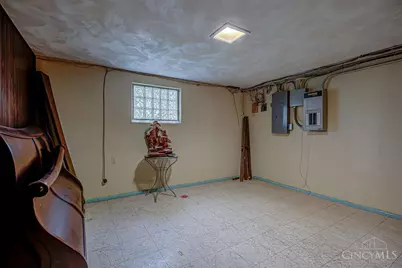 6700 Gaines Road, Cincinnati, OH 45247 - Photo 25