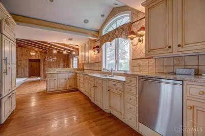6700 Gaines Road, Cincinnati, OH 45247 - Photo 11