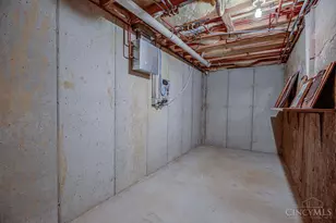 6700 Gaines Rd, Cincinnati, OH 45247 - Photo 39