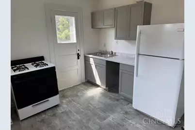 4925 Ralph Avenue, Cincinnati, OH 45238 - Photo 9