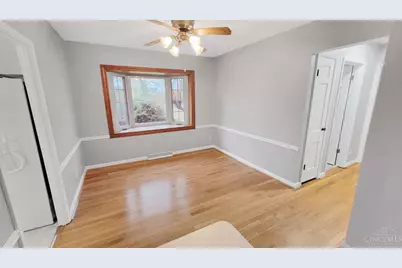 7963 Mitchell Farm Lane, Montgomery, OH 45236 - Photo 11