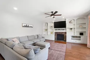 7554 Bridgeford Ct, West Chester, OH 45069 - Photo 9