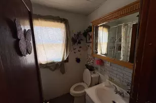 526 E 7th St, Manchester, OH 45144 - Photo 3