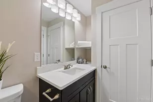 1115 Compton Rd, Springfield Township, OH 45231 - Photo 23