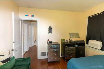 741 E Mitchell Avenue, Cincinnati, OH 45229 - Photo 11