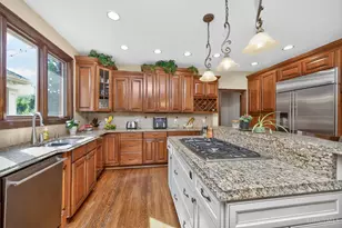 6569 Jenna Lane, Miami Township, OH 45140 - Photo 13