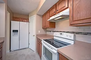 2031 Commons Cir Dr, Batavia Township, OH 45103 - Photo 17