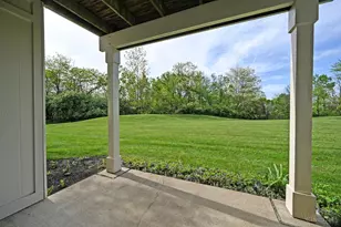 2031 Commons Cir Dr, Batavia Township, OH 45103 - Photo 27