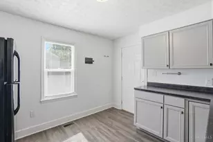 3917 Vannest Ave, Middletown, OH 45042 - Photo 11