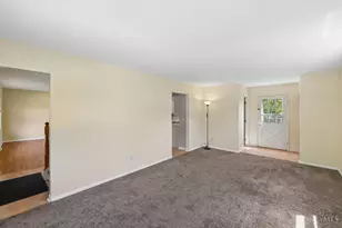 10660 Bridlepath Ln, Sharonville, OH 45241 - Photo 3