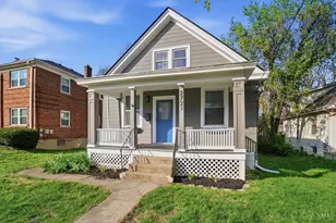 2721 Oakleaf Ave, Cincinnati, OH 45212 - Photo 3