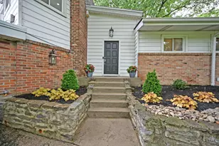 411 Beechtree Dr, Springfield Township, OH 45224 - Photo 3