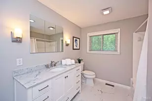 411 Beechtree Dr, Springfield Township, OH 45224 - Photo 33