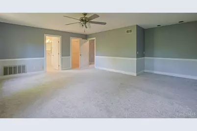 5285 Laurelridge Lane, Green Township, OH 45247 - Photo 25
