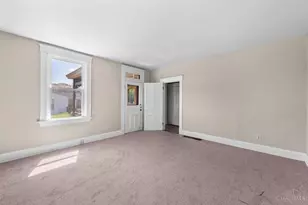 7821 Perry St, Cincinnati, OH 45231 - Photo 17
