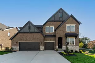 1193 Ridgewood Dr, Miami Township, OH 45140 - Photo 1