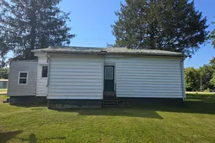 707 E 2nd St, Manchester, OH 45144 - Photo 23