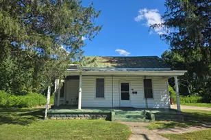707 E 2nd St, Manchester, OH 45144 - Photo 17