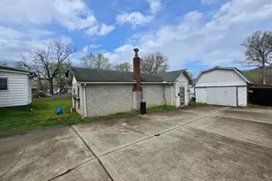 707 E 2nd St, Manchester, OH 45144 - Photo 3