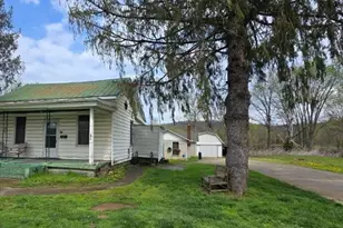 707 E 2nd St, Manchester, OH 45144 - Photo 11