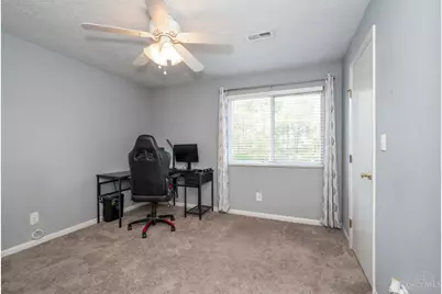 5984 Meadowcreek Drive #9, Miami Township, OH 45150 - Photo 15