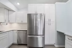 9436 Colegate Way, West Chester, OH 45011 - Photo 15
