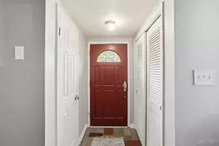 9140 Millcliff Dr, Springfield Township, OH 45231 - Photo 7