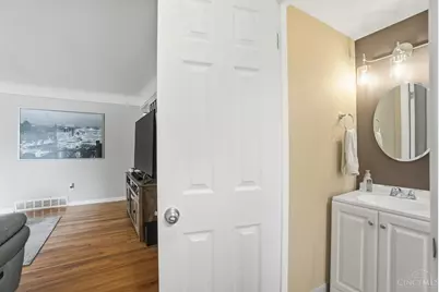 9140 Millcliff Drive, Springfield Township, OH 45231 - Photo 25