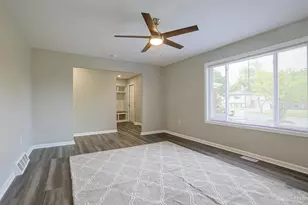 12145 Hitchcock Dr, Forest Park, OH 45240 - Photo 7
